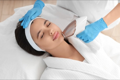 Laser Hair Removal Face | Partial with Neck Package